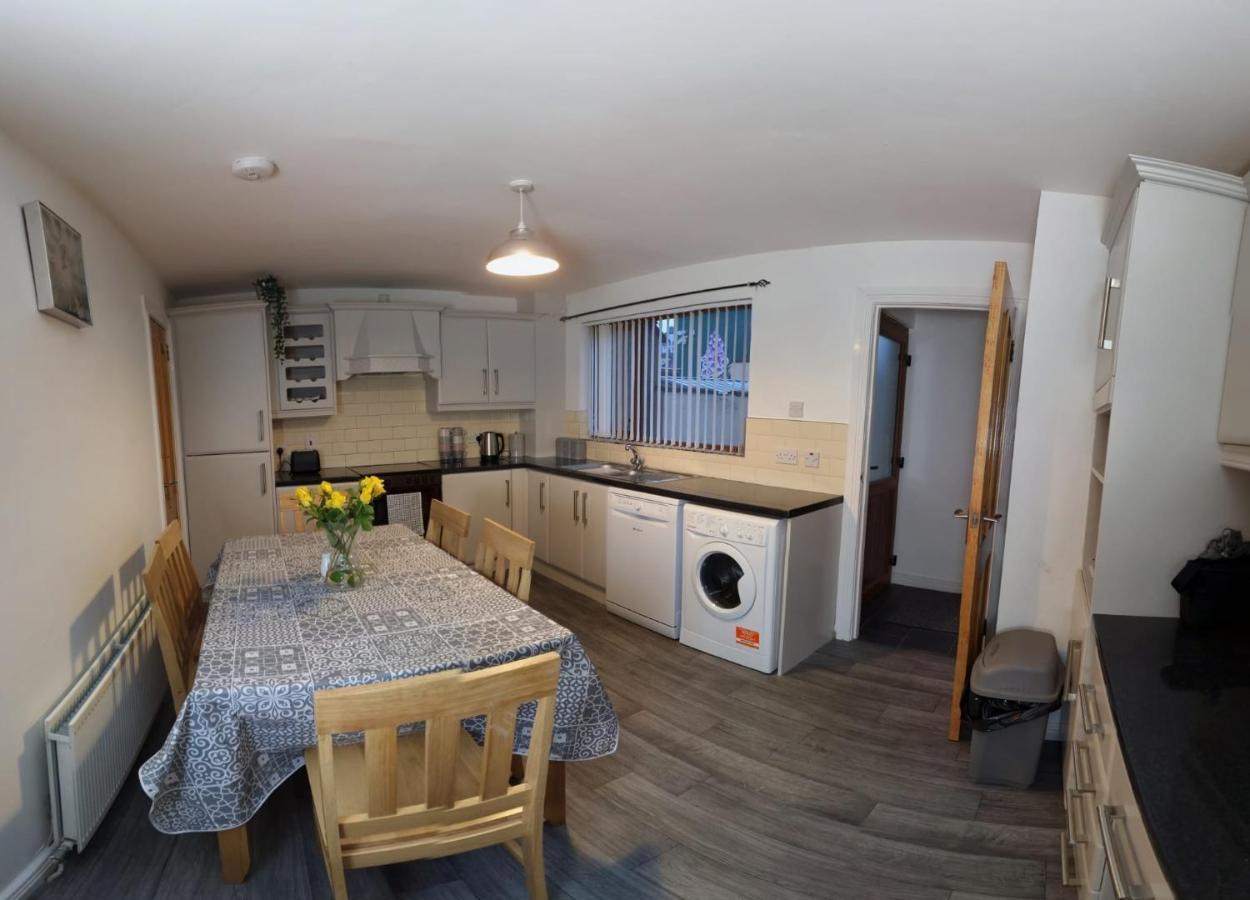 The Townhouse, Derry City Centre. Экстерьер фото